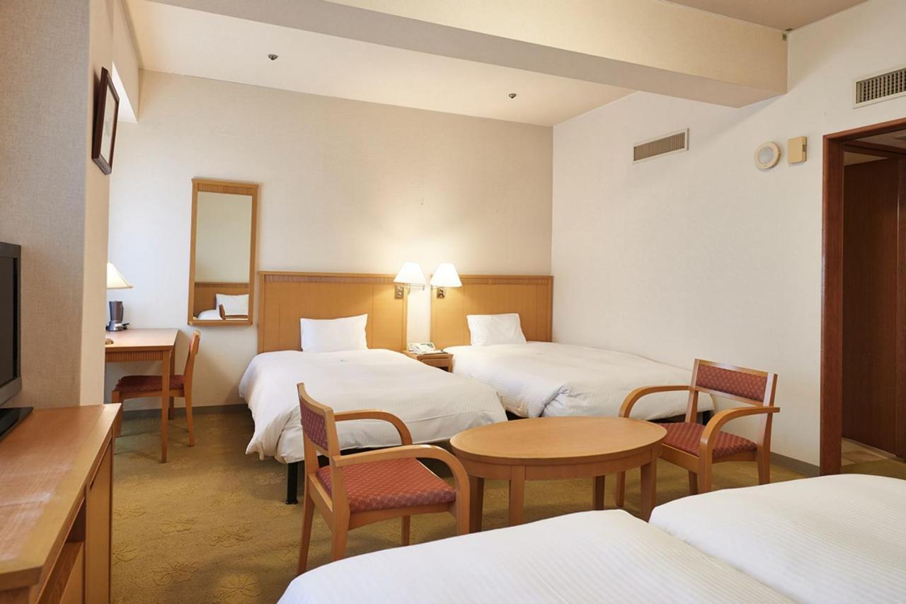 Pacific Hotel Okinawa Naha Exterior foto