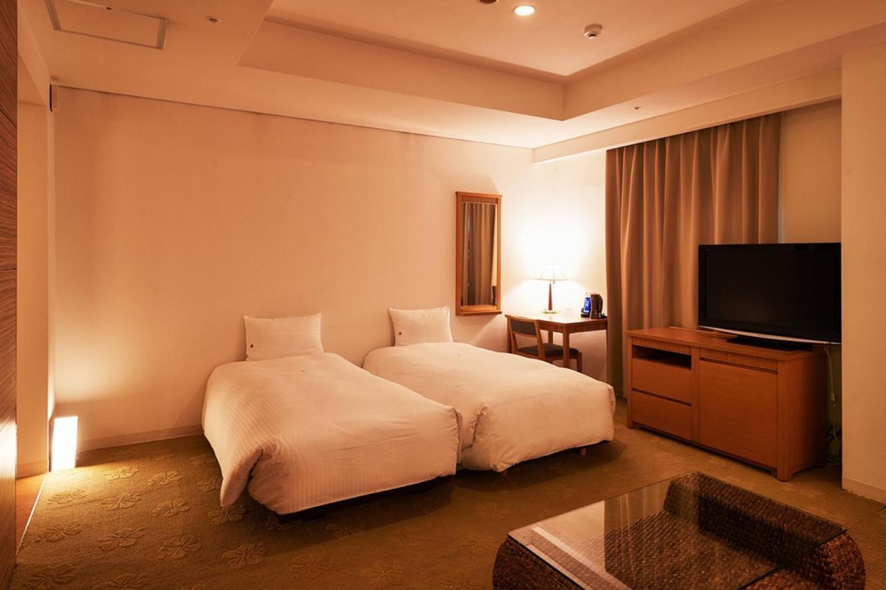 Pacific Hotel Okinawa Naha Exterior foto